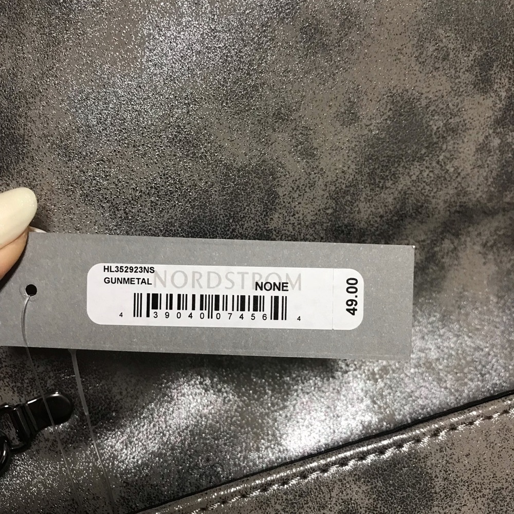 Purse - Picture 3 of 3